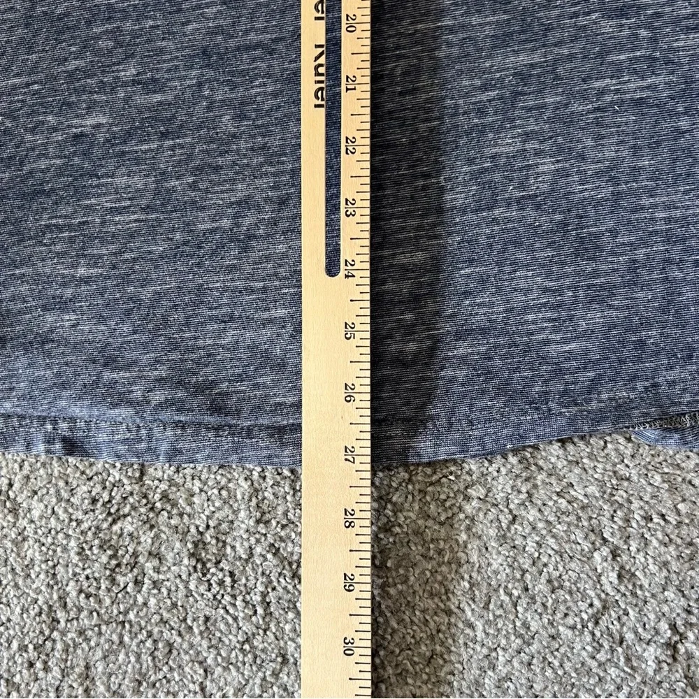 Sunday work clothes shirt mens large blue‎ front pocket tee casual basic capsule - Picture 8 of 8